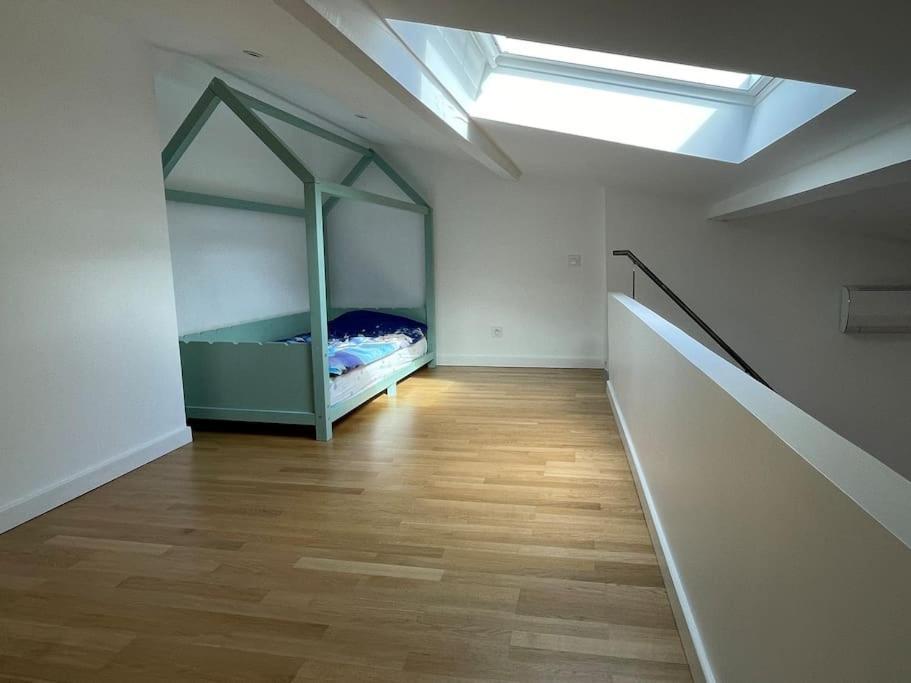 Appartement Atypique Et Fraichement Renove Saint-Vallier  Exteriör bild