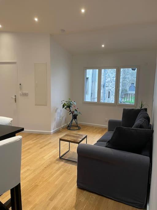 Appartement Atypique Et Fraichement Renove Saint-Vallier  Exteriör bild